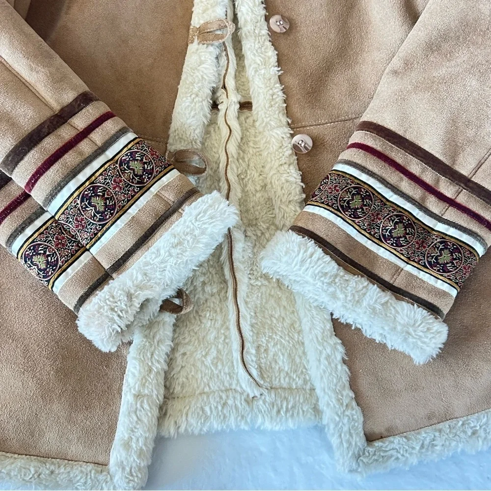 Vintage 90s Y2K Faux Suede Sherpa Lined Jacket Sz M Tan Coat Boho Phoebe Buffay